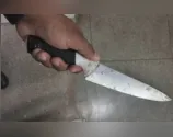 Homem é acusado de ameaçar pedestre com faca em Lidianópolis