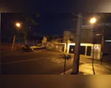 Árvore cai no cruzamento das ruas Albino Bianchi e Rodrigues Alves