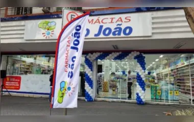 Inaugura neste sábado (06), em Apucarana, uma filial da Rede de Farmácias São João