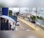A colisão aconteceu na Avenida Pinho Araucária, no Jardim Cidade Alta