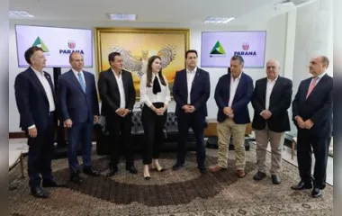 Governador Carlos Massa Ratinho Jr. anuncia, ao lado da empresa SL Alimentos, novos investimentos