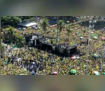 Ato em Copacabana reúne apoiadores de Bolsonaro contra decisões do STF