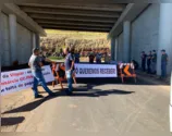 Trabalhadores voltam a bloquear BR-376 em Jandaia do Sul