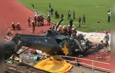 Colisão entre helicópteros provoca a morte de 10 pessoas; veja vídeo