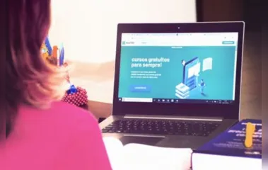 Startup curitibana oferece curso online e gratuito para o exame da OAB