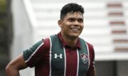 Fluminense anuncia venda do atacante Evanilson