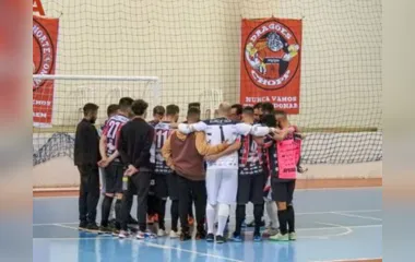 Futsal: Apucarana enfrenta líder da Série Prata neste sábado