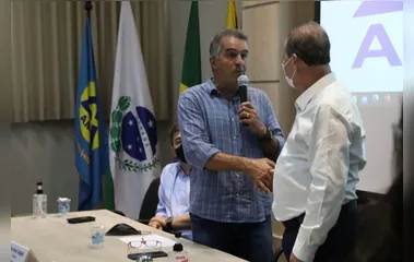 Carlos Gil assume presidência da Amuvi prometendo muita luta
