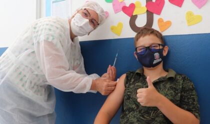 Arapongas segue vacinando crianças com comorbidades