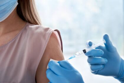 Vacinação em Apucarana segue nesta quinta-feira (27)