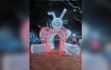 Arapongas prepara decoração especial de Páscoa na Praça Mauá