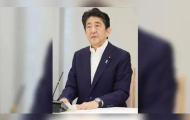 Ex-premiê Abe Shinzo é sepultado em Tóquio
