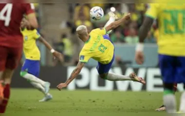 A equipe brasileira vencia o jogo por 1 a 0 antes de Richarlison marcar o golaço