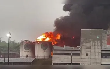 Alguns tanques de combustíevis já foram comprometidos pelas chamas