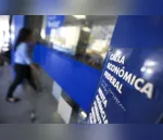 Homem tenta assaltar duas mulheres em agência bancária de Apucarana