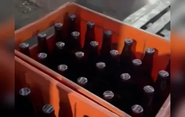 PM fecha fábrica clandestina de cerveja no Paraná