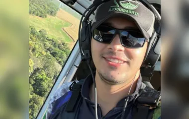Avião cai em fazenda e piloto morre preso a destroços