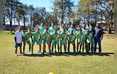 O Arapongas Esporte Clube segue na liderança isolada do Paranaense da Terceira Divisão com 10 pontos - Foto: Sérgio Rodrigo